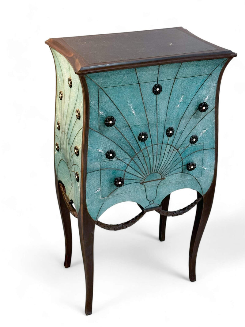 Commode à la rose de Paul Iribe 1912 - reproduction du celebre meuble exposé aux musée des arts décoratifs de Paris