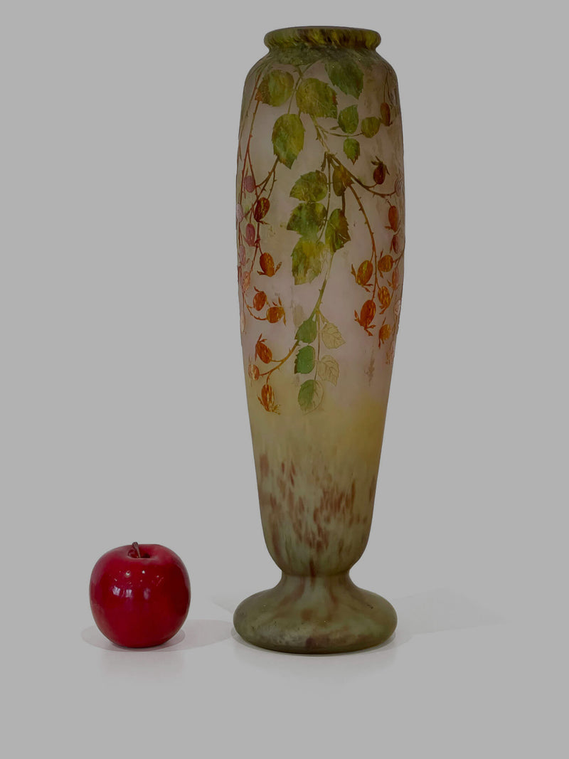 Grand vase DAUM - Feuillage vert et rouge